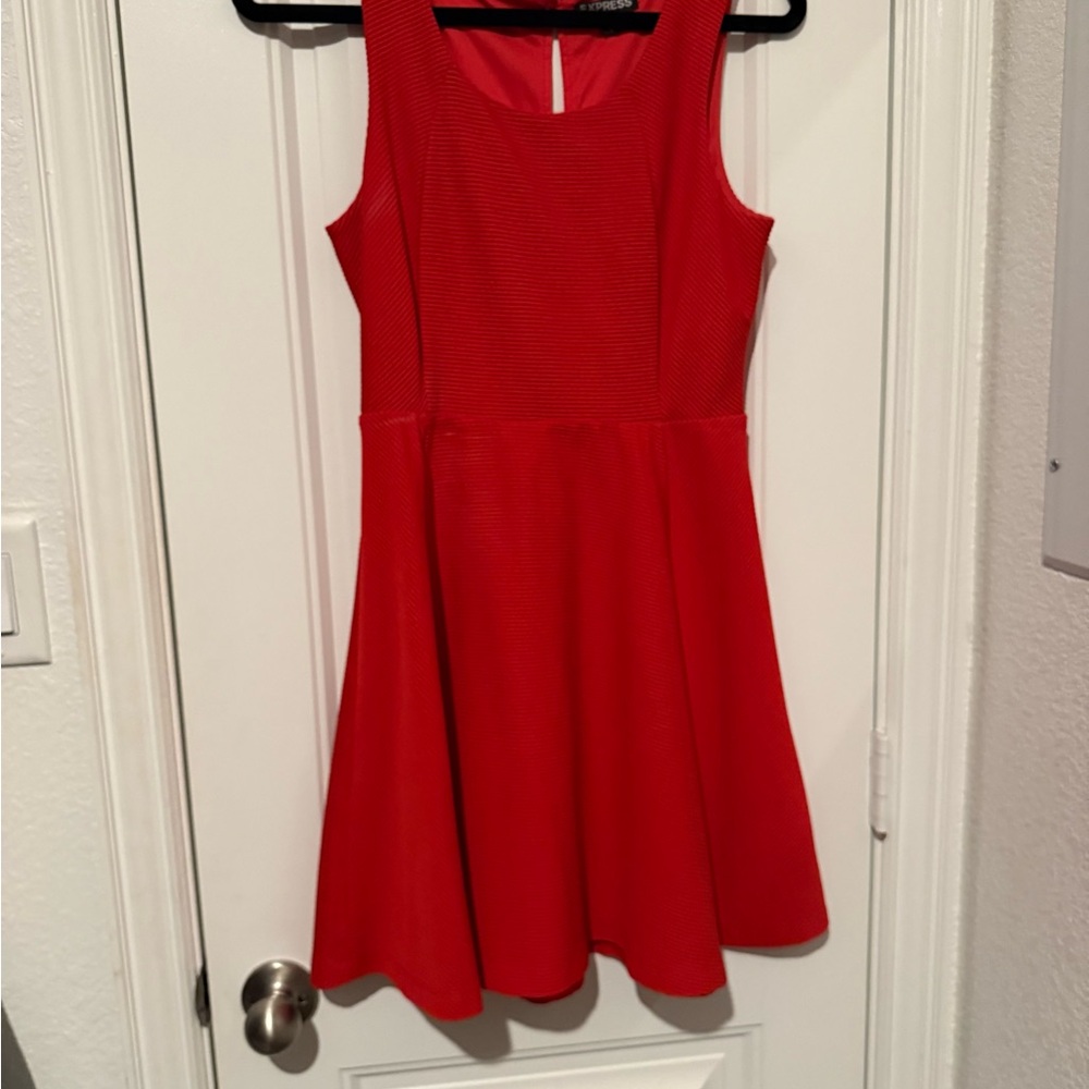 Red Sleeveless women’s dress
